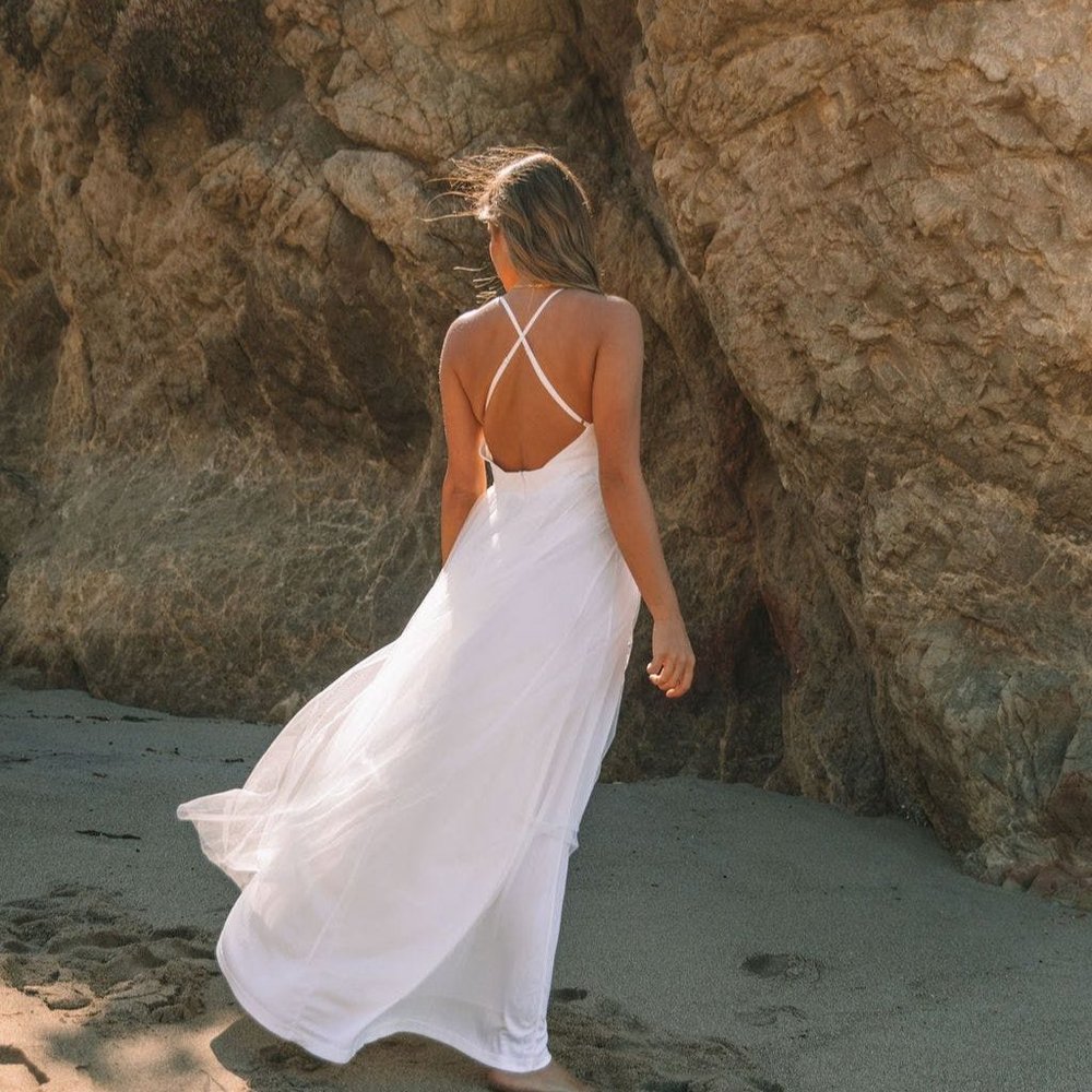 LAST ONE -PETAL DUST MAXI DRESS - WHITE - Picture 7 of 9